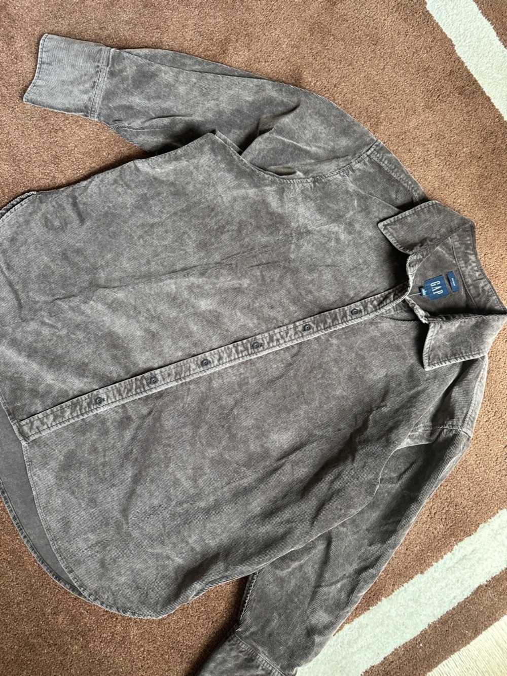 GAP corduroy Button-Front brown Shirt size L